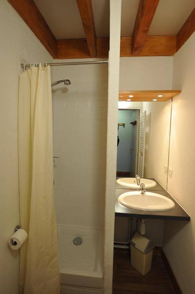 Foto 10 von 13: Two Bedroom Duplex Apartment (8 people)