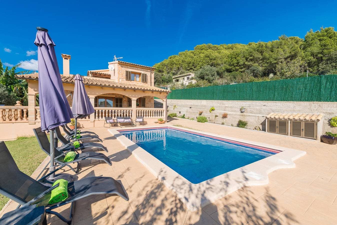 Foto 2 von 37: Solluna - Charmante Villa mit privatem Pool und schönem Blick auf das Dorf Son Servera, nur 3km vom Strand Cala Bona entfernt. WiFi gratis