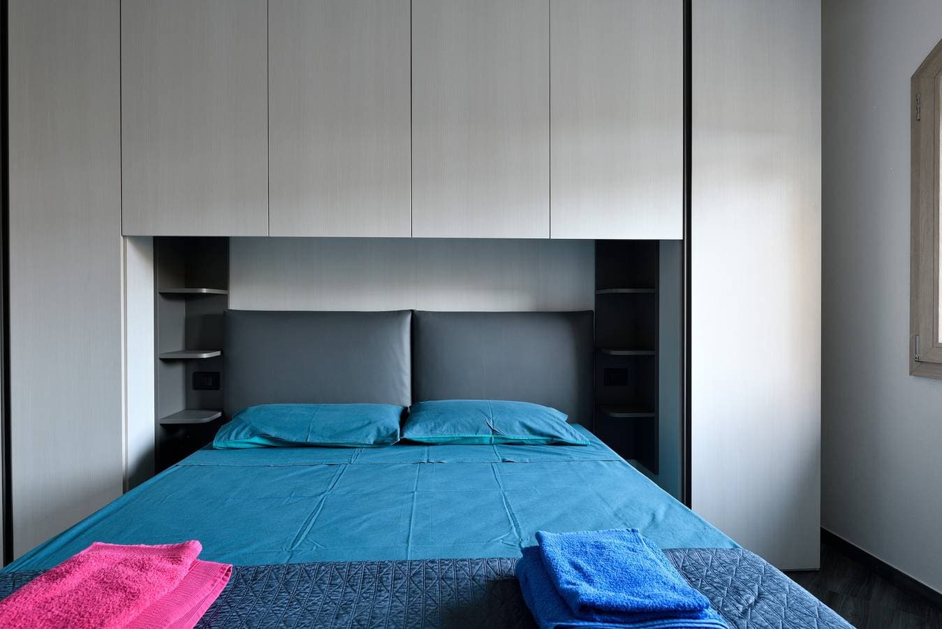 Foto 7 von 20: Ferienwohnung LaTorre mit Balkon, Terrasse und Gemeinschaftsgarten