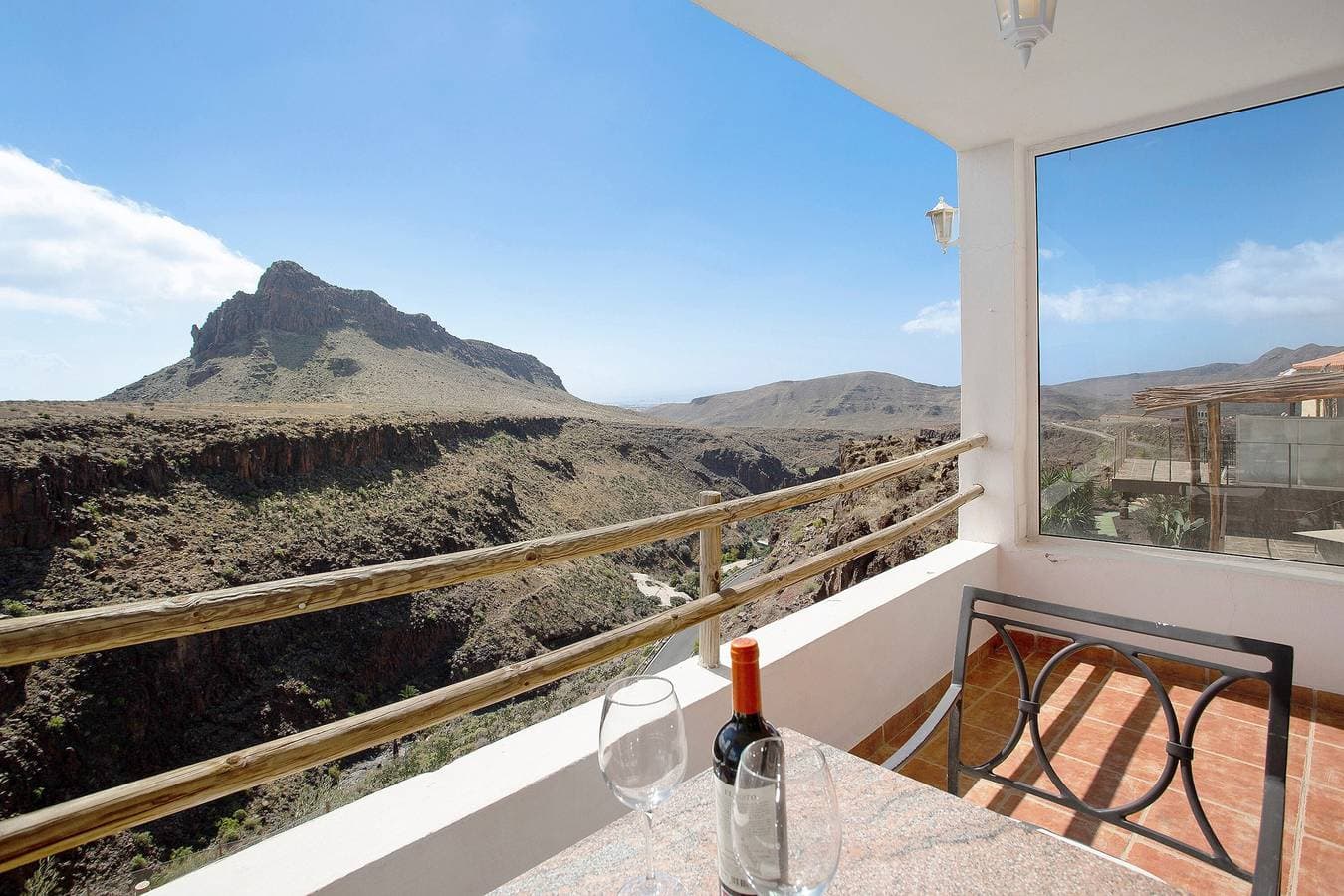 Foto 2 von 25: Finca Fani 2 mit Meerblick, Bergblick, Gemeinschaftspool, Terrasse und Garten