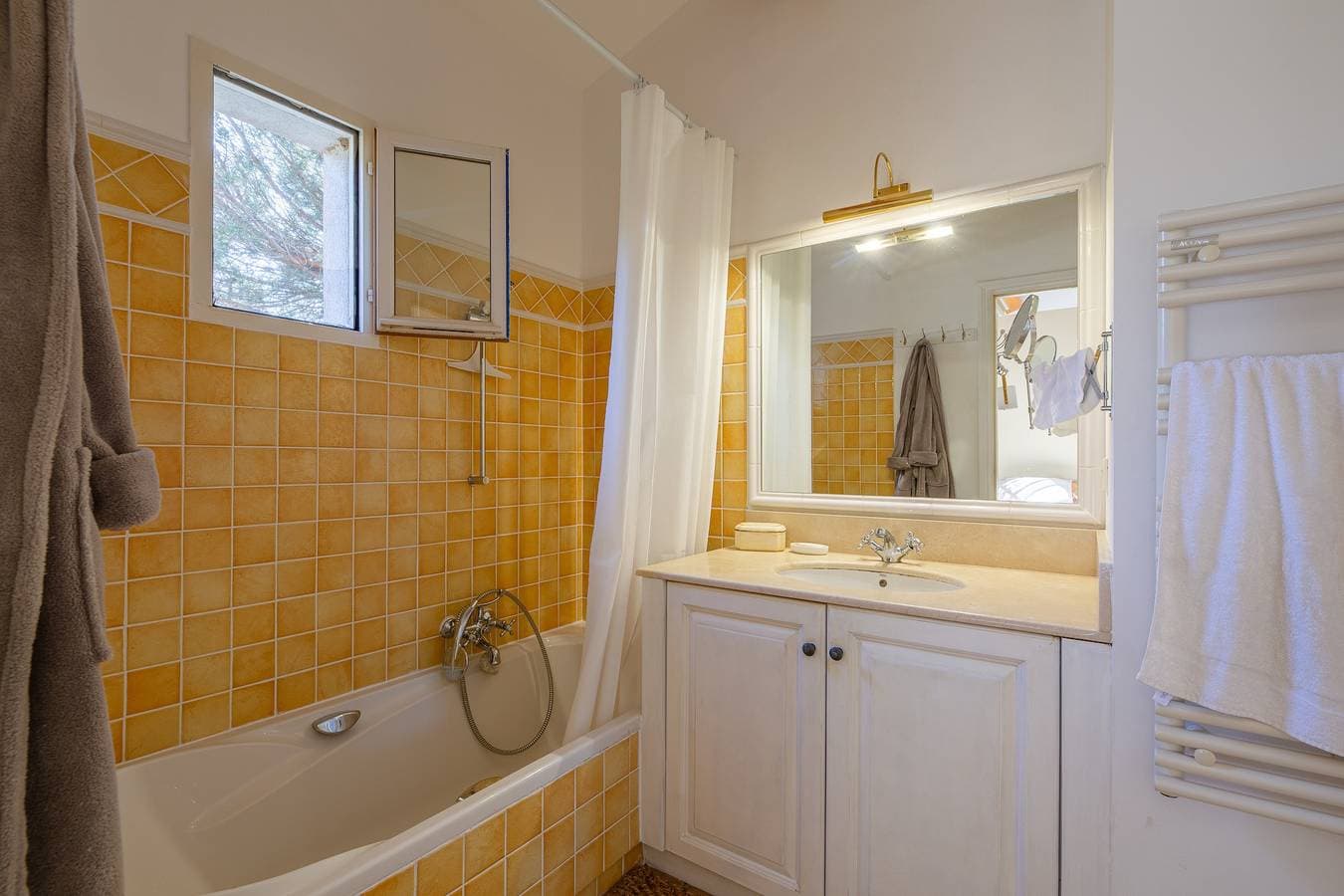 Foto 6 von 13: Ferienhaus für 4 Personen mit Terrasse