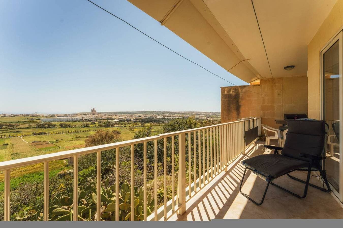 Foto 4 von 29: Ferienwohnung für 2 Personen mit Balkon