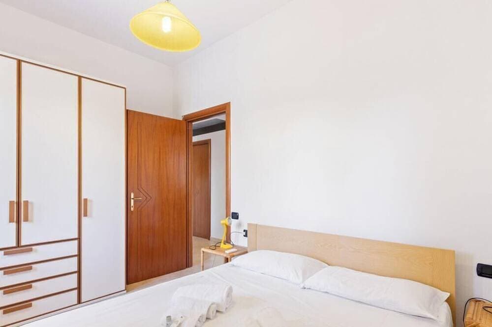 Foto 6 von 30: Is Feminas 26 – Your seaside escape just steps from the beach 🌊☀️