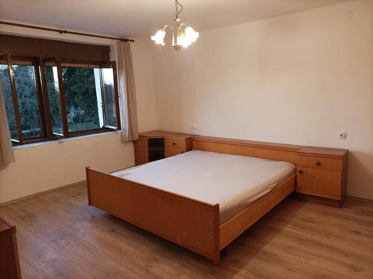 Foto 5 von 13: Three-Bedroom Apartment