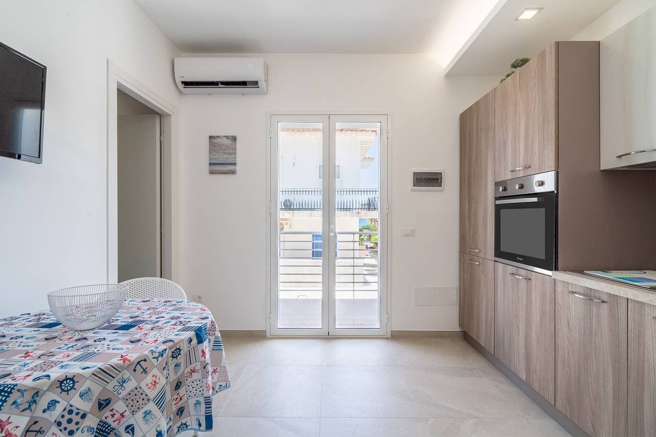 Foto 7 von 26: Ferienwohnung "Apt Giulia A Due Passi Dal Mare" mit Meerblick, Balkon und WLAN
