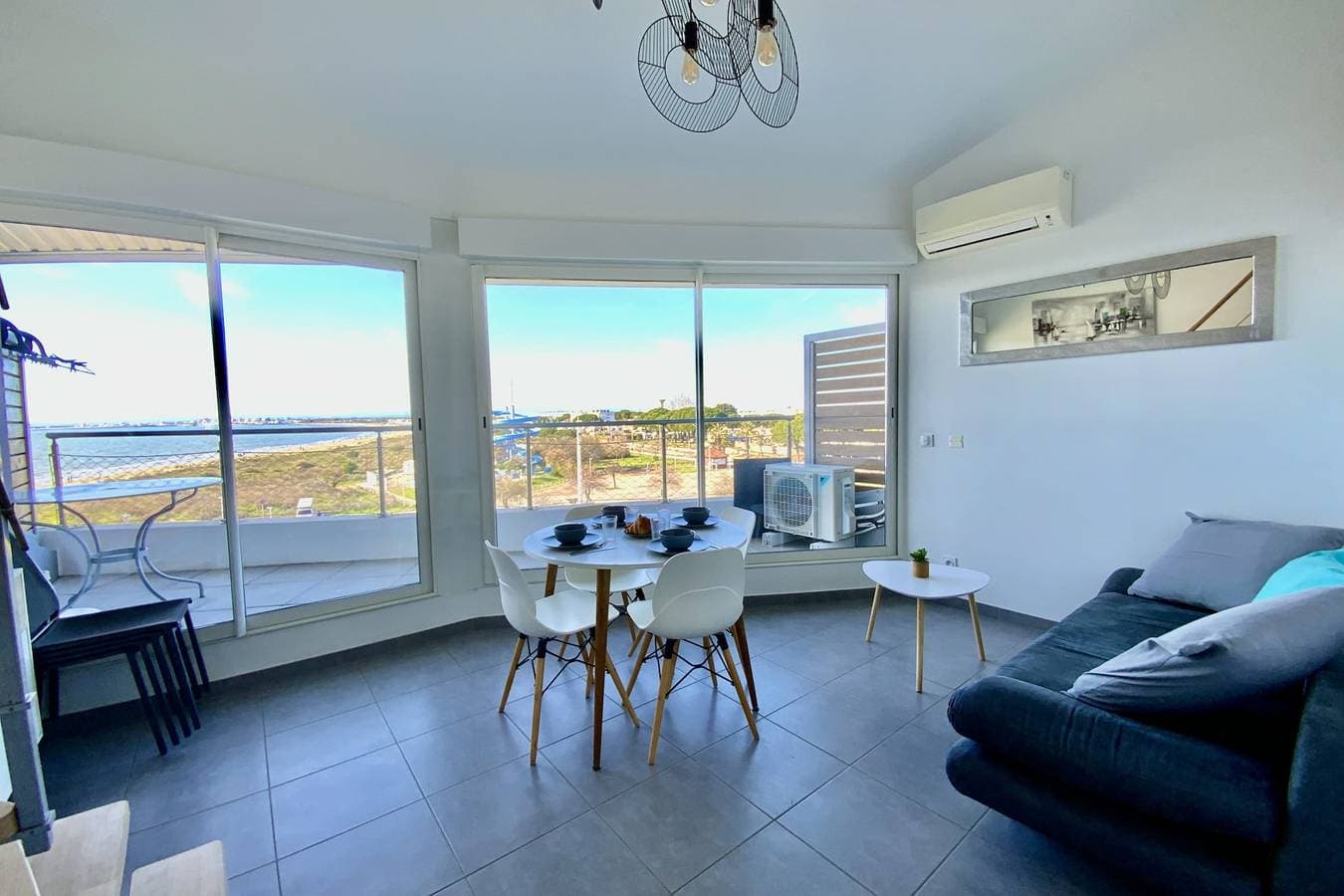 Duplex vue mer avec accès plage – Le Grau-du-Roi 1