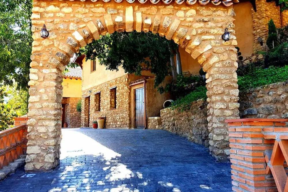 Foto 9 von 30: Almoguer Rural Complex