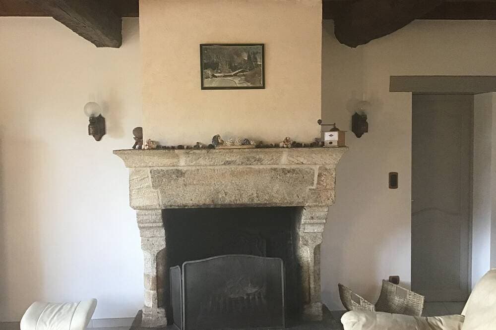 Foto 11 von 30: Magnificent Breton house for 15 p located in south brittany with private pool