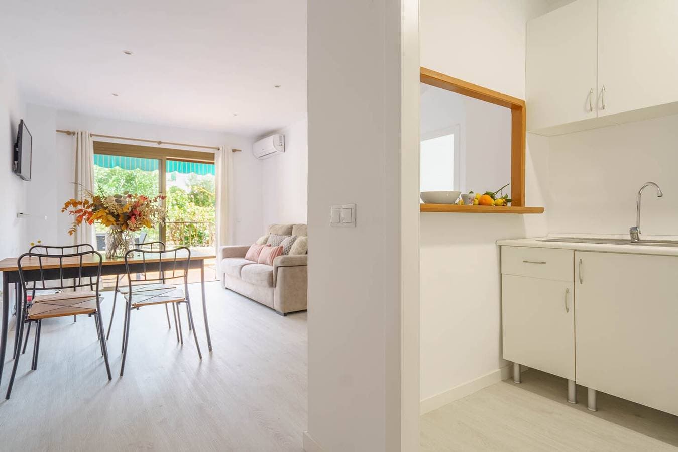 Foto 10 von 21: Ferienhaus "Yolima" in Strandnähe mit WLAN, Klimaanlage und Garten