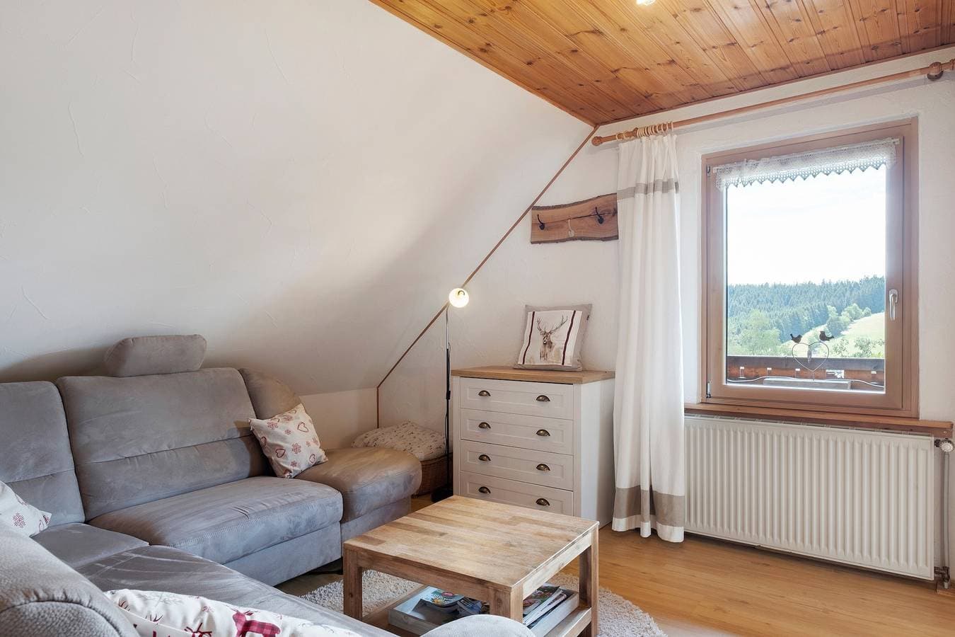 Foto 6 von 41: Ferienwohnung auf dem Deckerhof in Brigach - Natur und Erholung in herrlicher Alleinlage