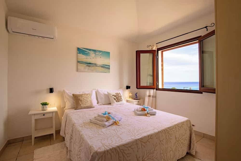 Foto 3 von 30: Domus Aura villa in Sardinia with sea view and pool
