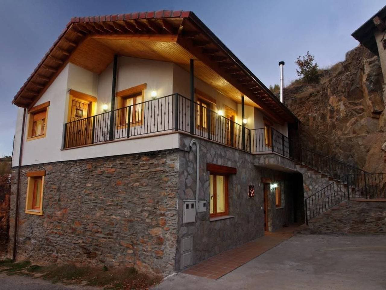 Rural House in the mountain of León 1