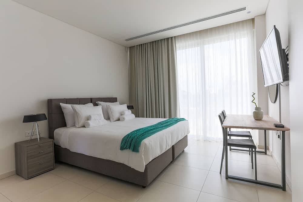 Foto 4 von 23: Napa Gem Suites - One Bedroom Suite - Ayia Napa, Luxel Villas Cyprus