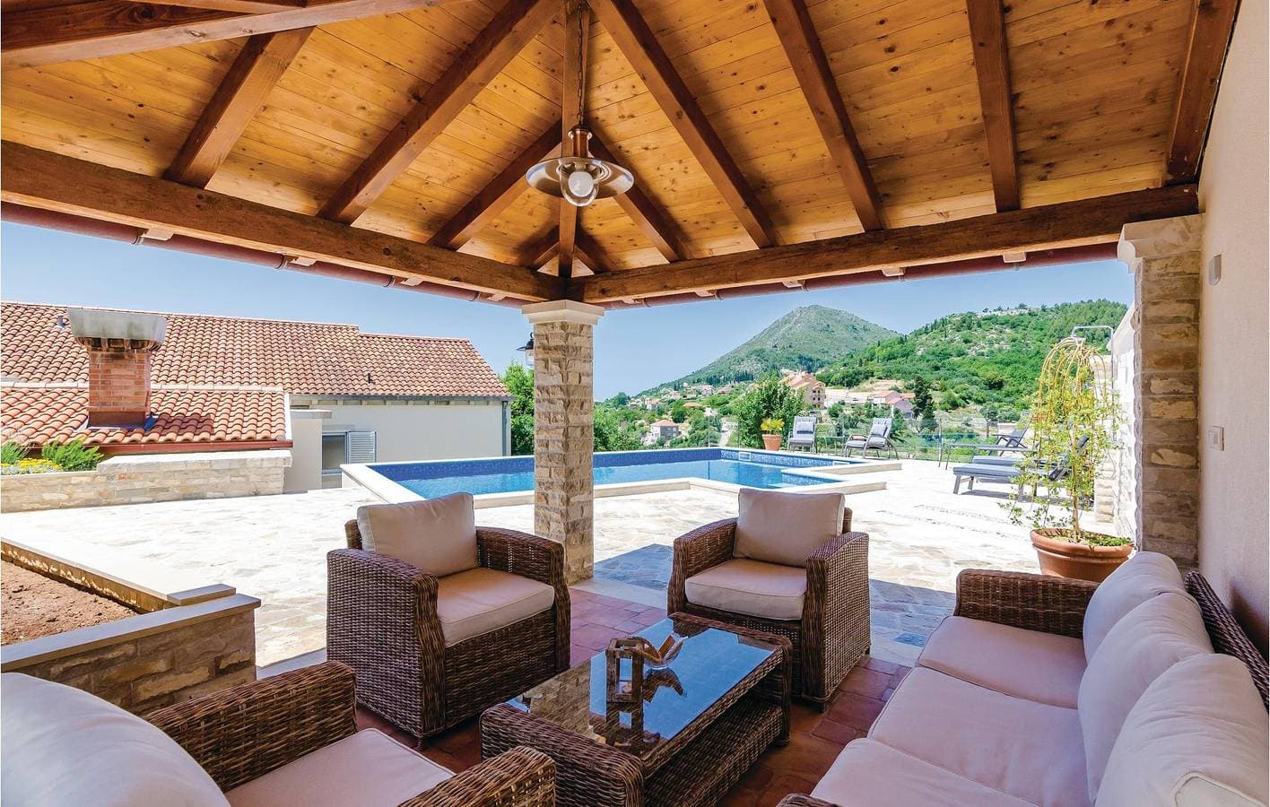 Foto 5 von 50: Apartment mit Meerblick, Pool, Terrasse und Parkplatz – 600 m vom Strand entfernt
