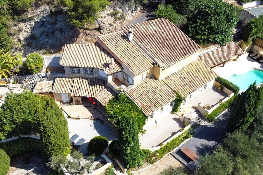 Villa Pralet in Castagniers 1