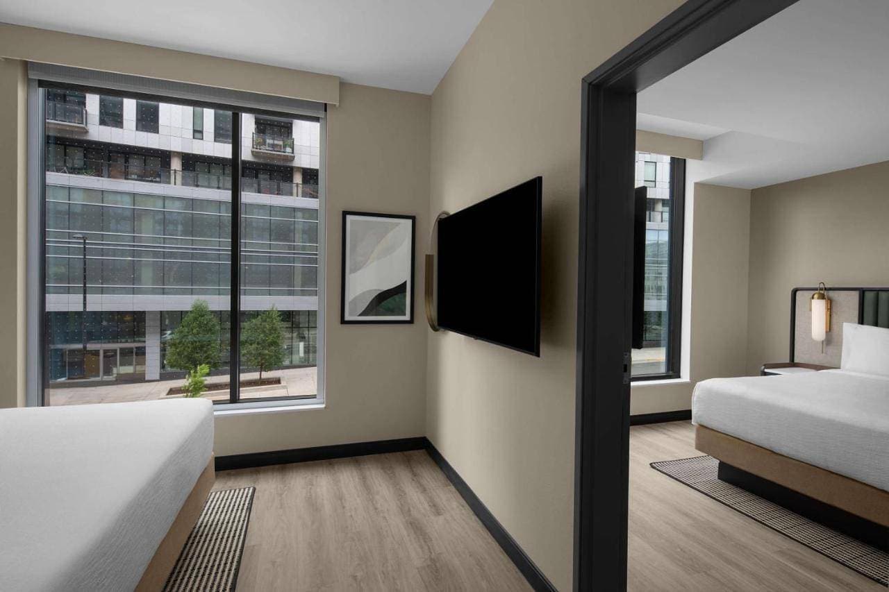 Foto 9 von 10: Two-Bedroom King Suite with Sofa Bed