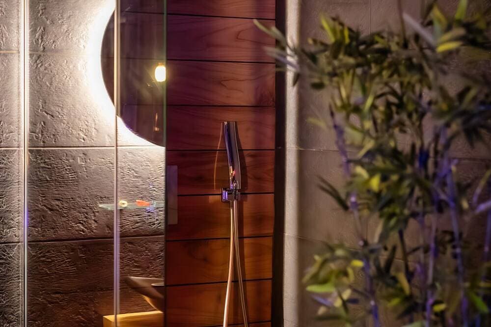 Foto 12 von 28: Suite-Design-Whirlpool