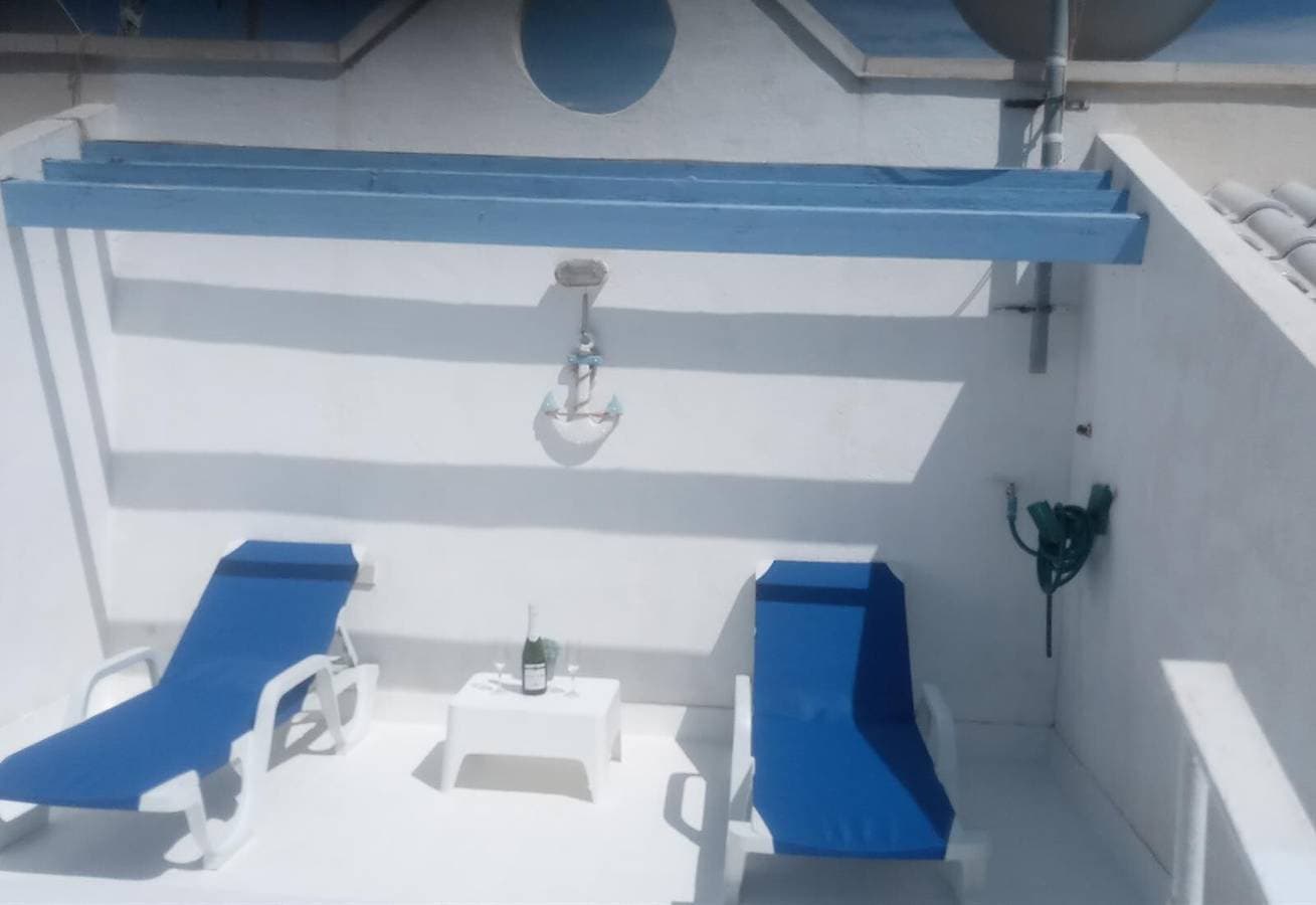 Foto 3 von 45: Ferienwohnung 'Duquesa Beach' mit seitlichem Meerblick, Dachterrasse & kostenlosem Tiefgaragenstellplatz, strandnah