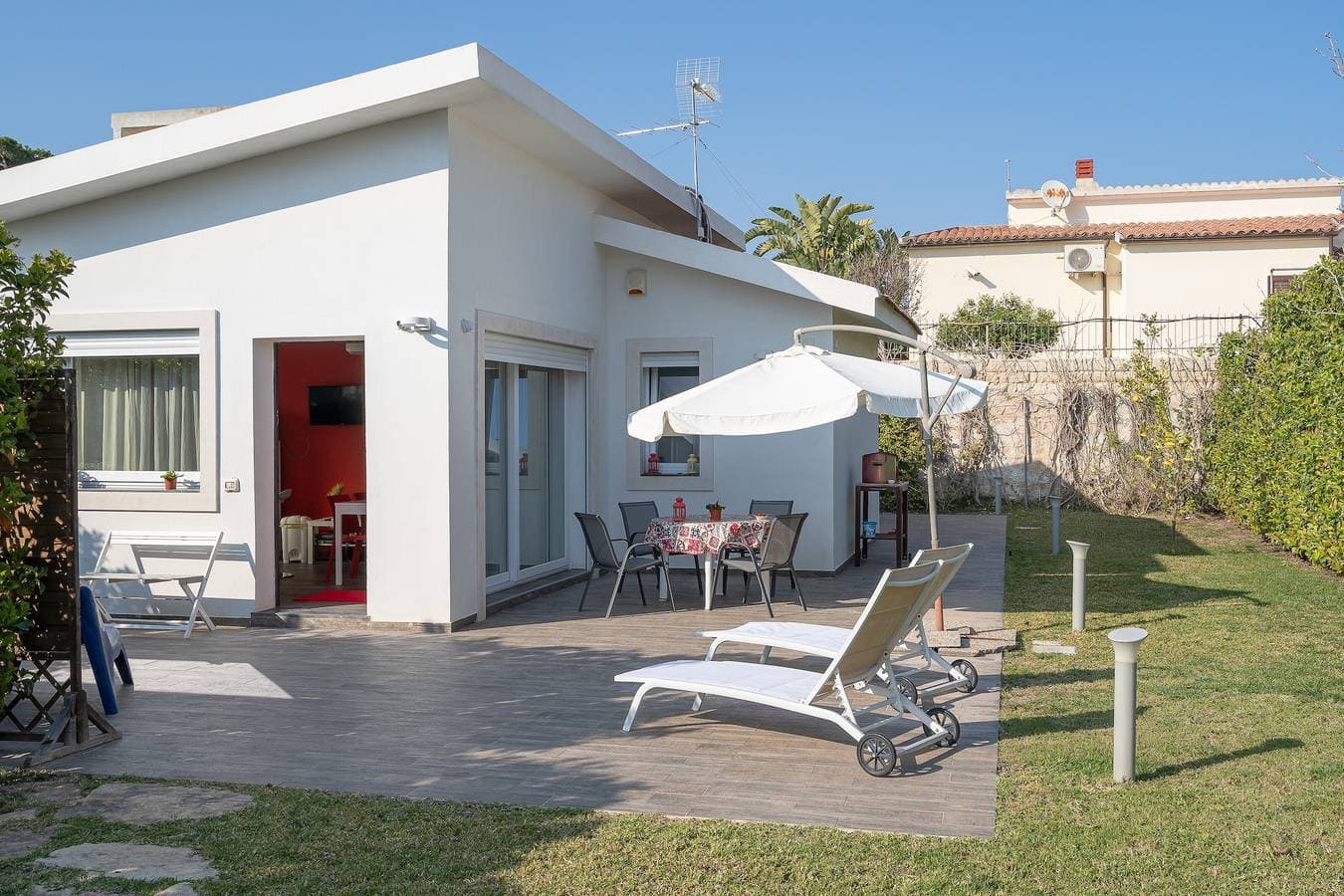 Foto 2 von 25: Villa 'Aurora' mit privater Terrasse, WLAN und Klimaanlage