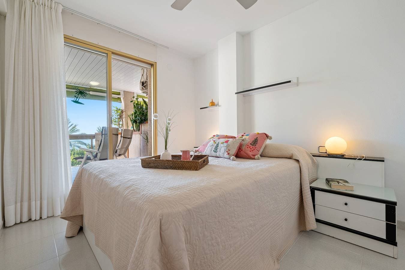 Foto 10 von 26: Ferienwohnung 'Albatros' mit Meerblick, WLAN und Klimaanlage