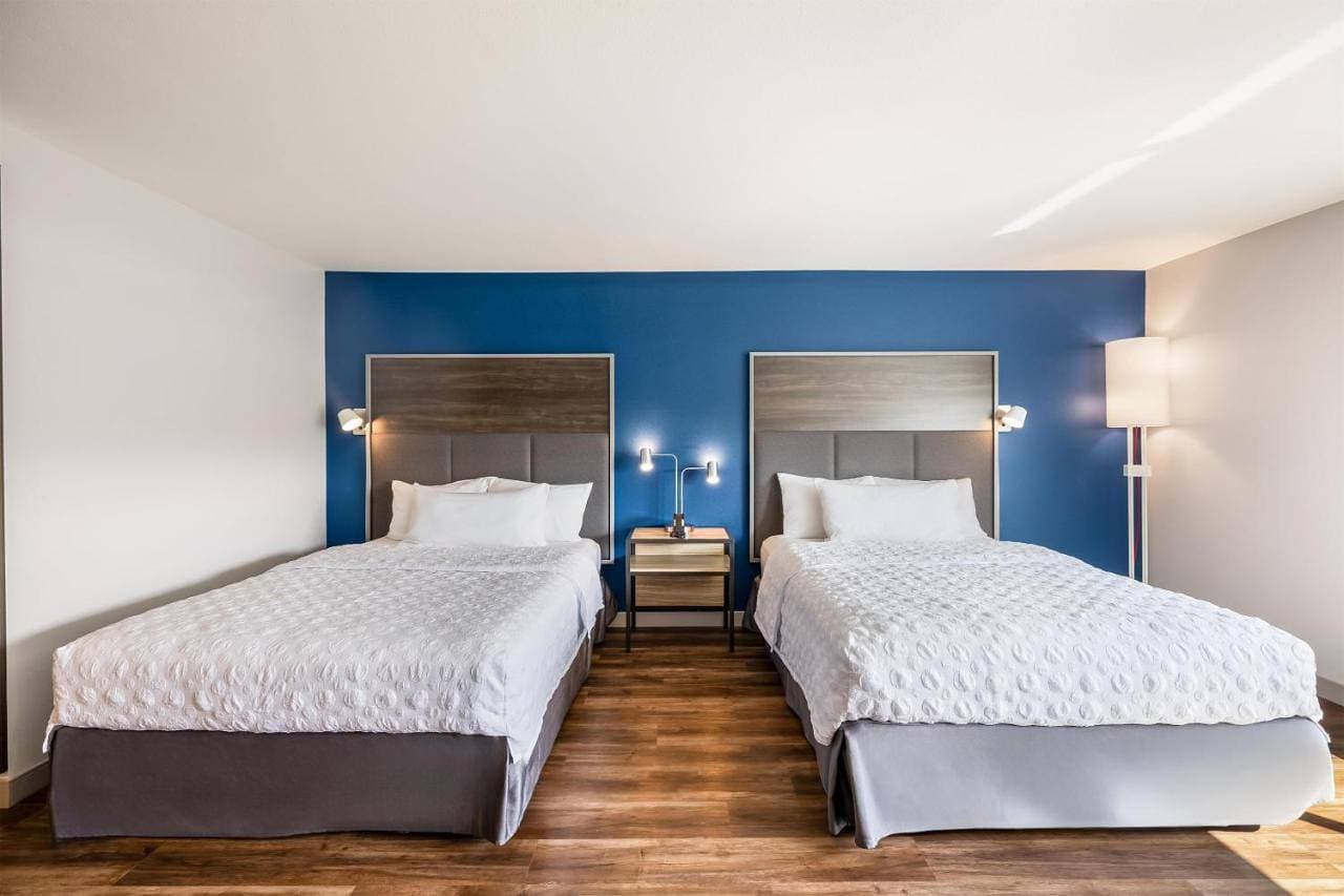 Foto 7 von 14: Queen Room with Two Queen Beds - Hearing Access