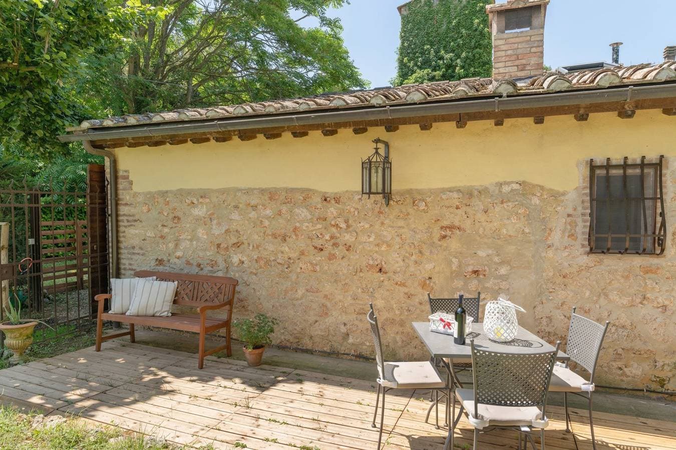Foto 2 von 25: Villa für 4 Personen mit Garten