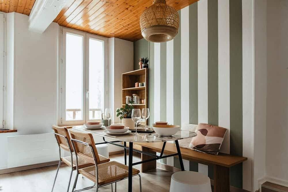 Foto 11 von 17: Charming apartment – Historic district & sea