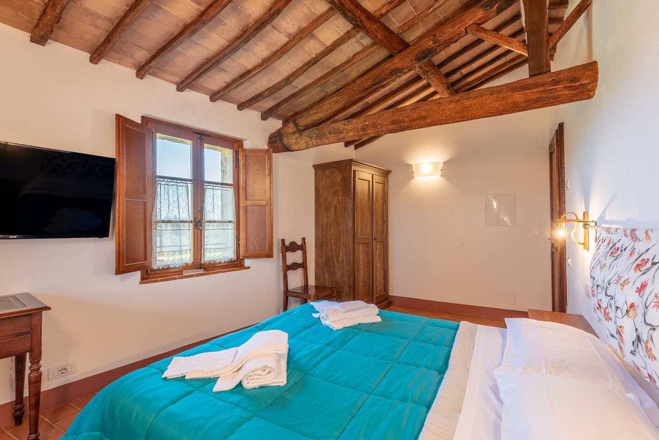 Foto 6 von 25: Zimmer Castello – Agriturismo la Taverna di Celsa mit Gemeinschaftspool