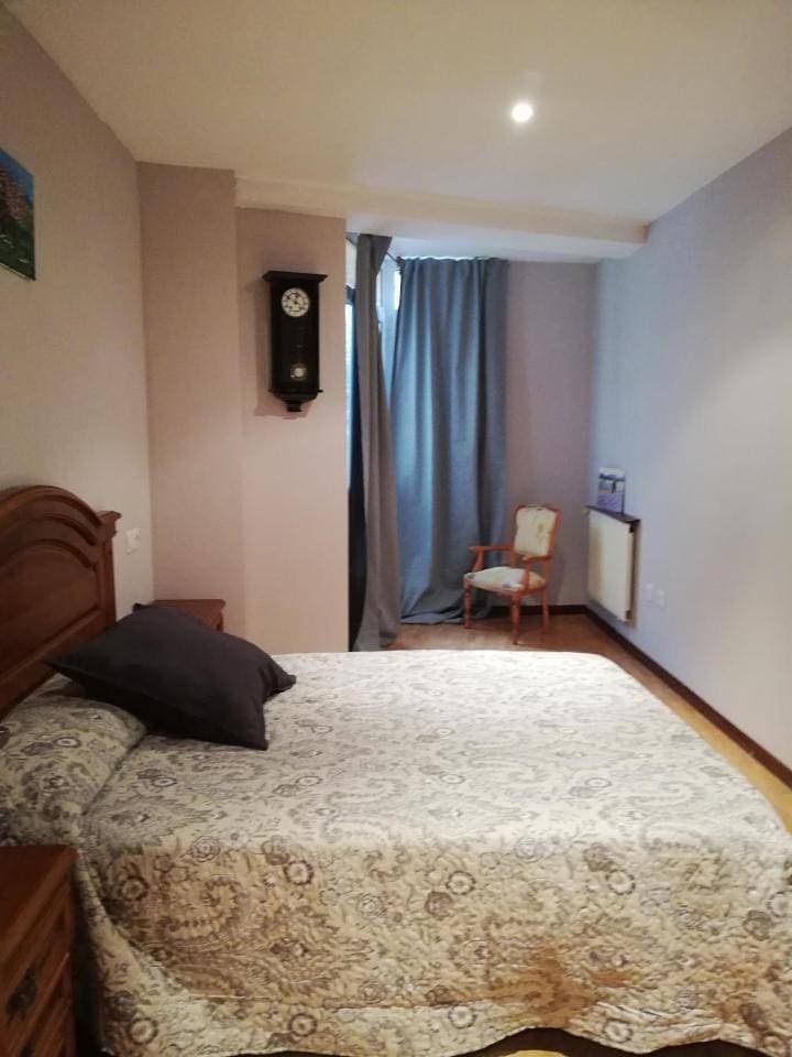 Foto 6 von 15: Two-Bedroom Apartment