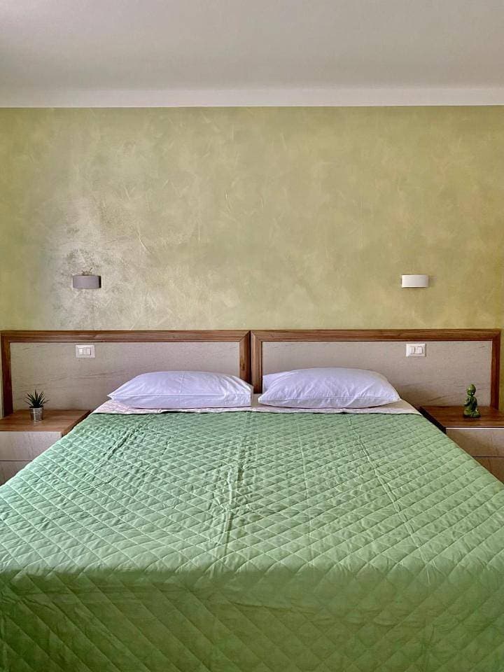 Foto 13 von 17: Double Room with Private Bathroom