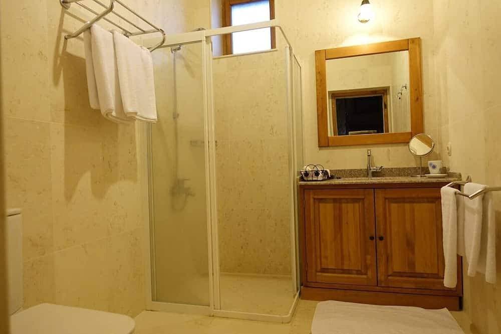 Foto 8 von 14: 3-Bedroom Stone House with a View