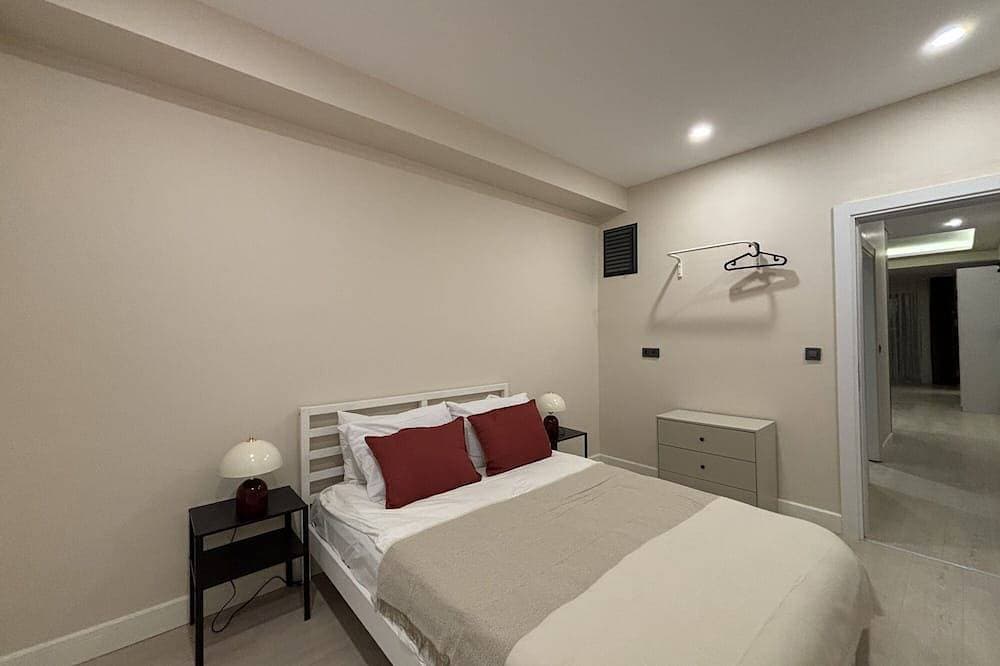 Foto 3 von 19: Elegant 2Br Residence in Şişli – Modern Living