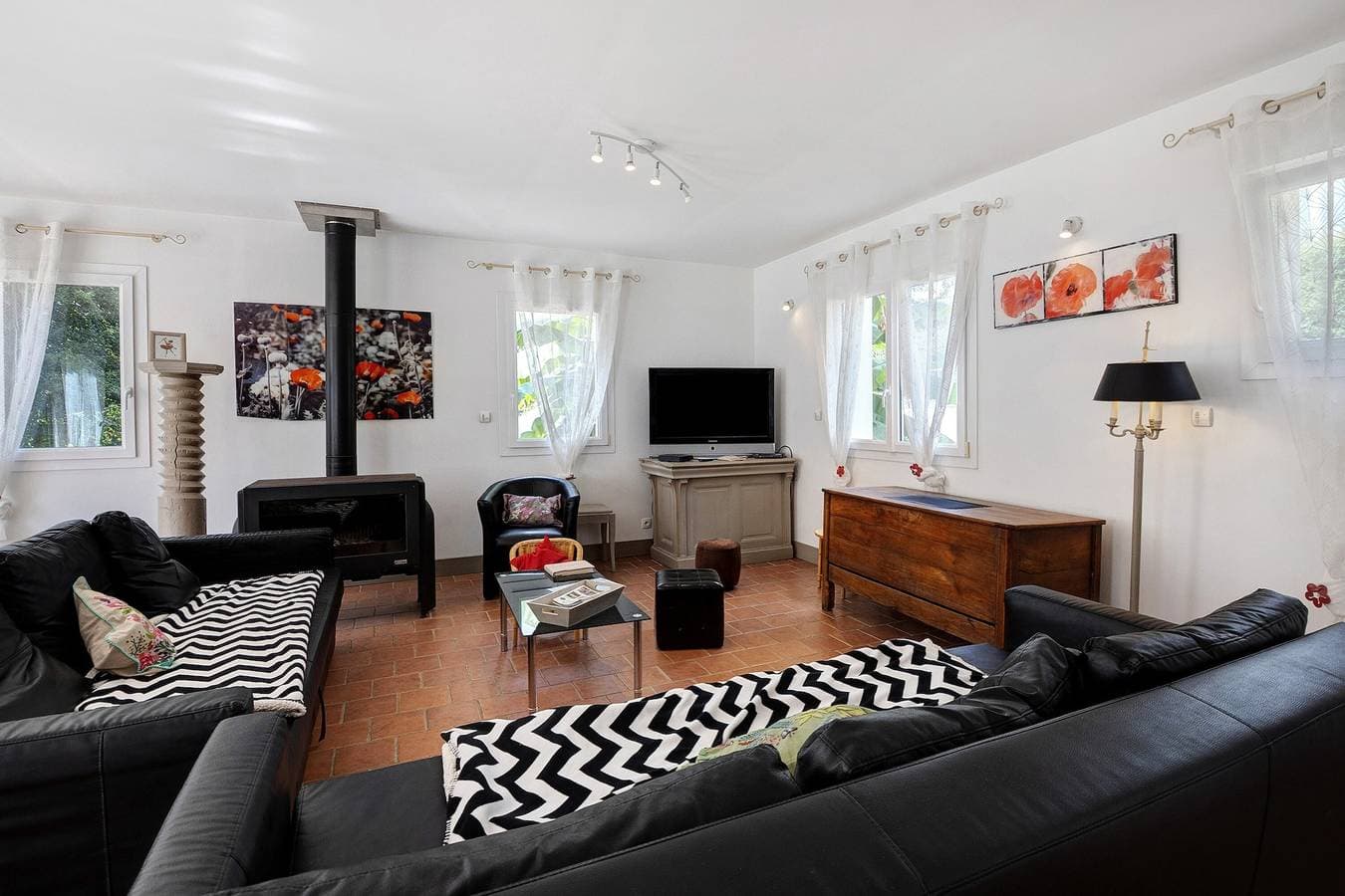 Foto 4 von 33: Ferienhaus 'Prestig House' mit privater Terrasse und eigenem Garten
