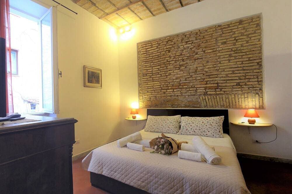 Historisches Zentrum von Rom Trastevere-Piazza Navona, Komfort, Klimaanlage, WiFi, Netflix TV 1