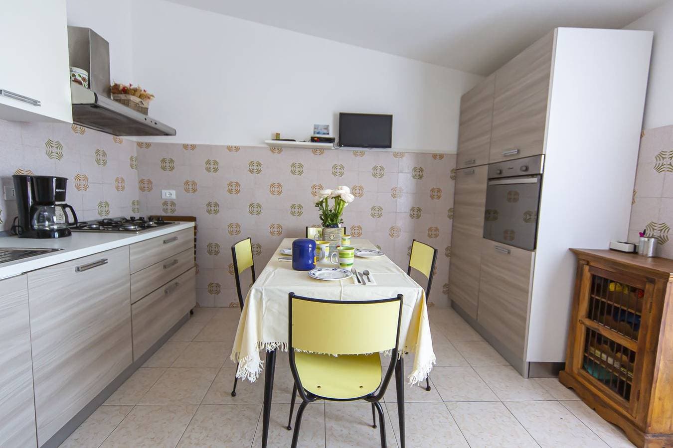 Foto 10 von 23: Ferienwohnung für 4 Personen mit Balkon
