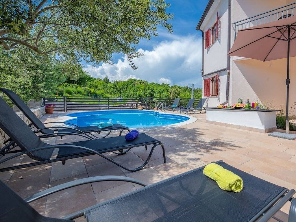 Foto 4 von 31: Ferienwohnung in Labin mit Schwimmbecken