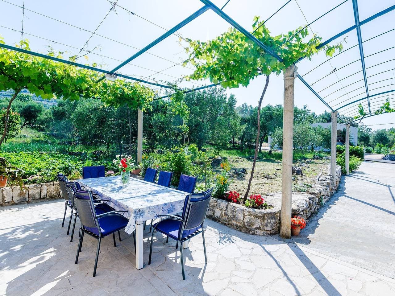 Apartment & Rooms Maždin - Triple Room with Balcony and Sea View ( Soba More ) 1