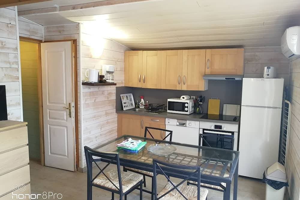 Foto 5 von 8: Two chalets (+40 m2) separated by a small patio 200m from the beach
