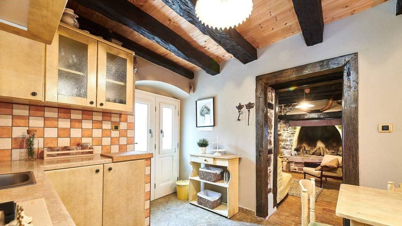 Foto 13 von 38: Ländliche Villa Katarina Gračišće mit Pools und einer Sauna