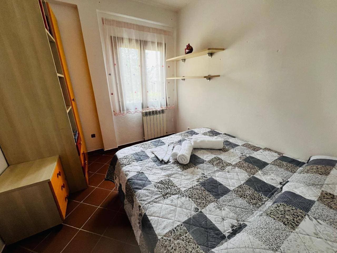 Foto 13 von 32: Three-Bedroom Apartment
