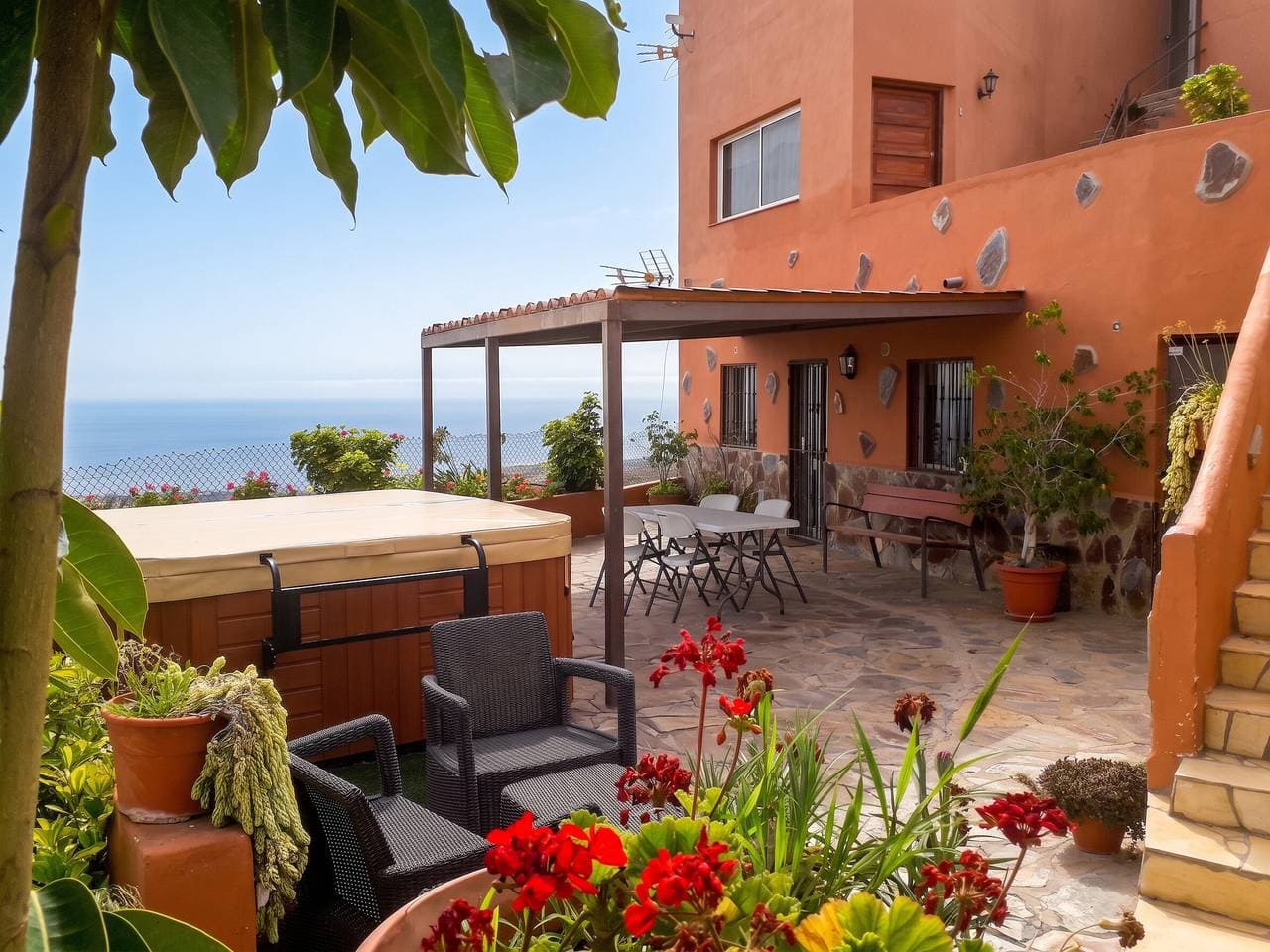 Haus mit Aussicht und Jacuzzi in Adeje 1