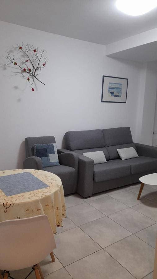 Foto 4 von 32: Three-Bedroom Apartment