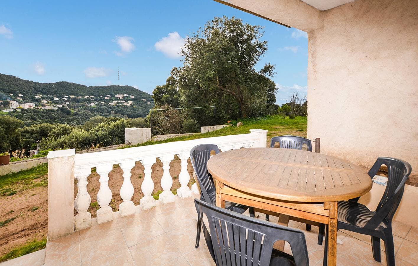 Foto 11 von 22: Gemütliche Wohnung mit Terrasse, Parkplatz & WiFi 800m von Coti-Chiavari