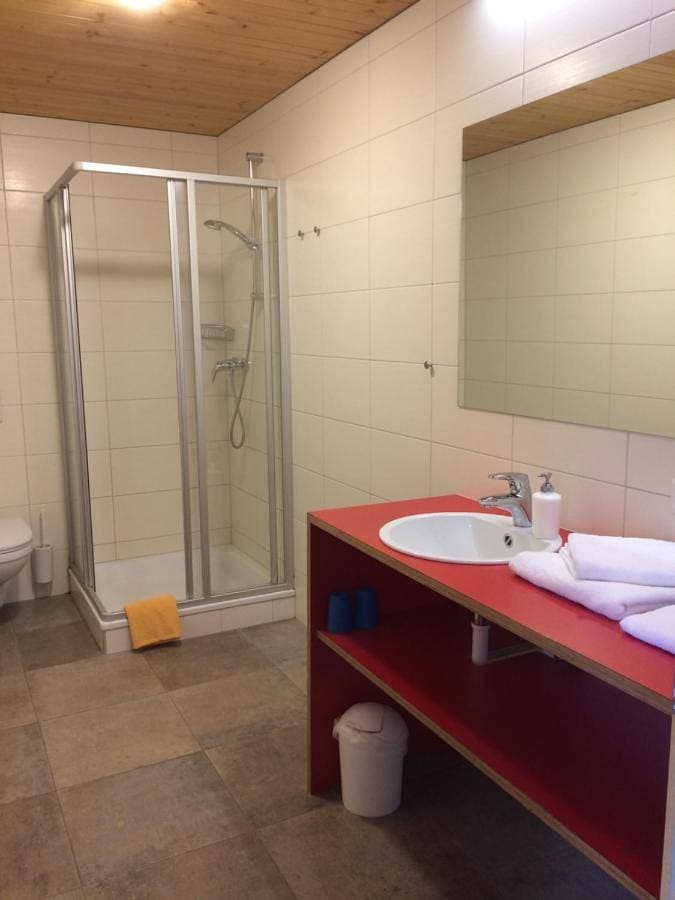 Foto 4 von 16: Quadruple Room