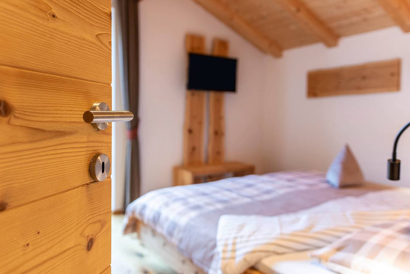 Foto 8 von 27: Ferienwohnung 'Hatzes App Langkofel' mit Bergblick, Balkonen und WLAN
