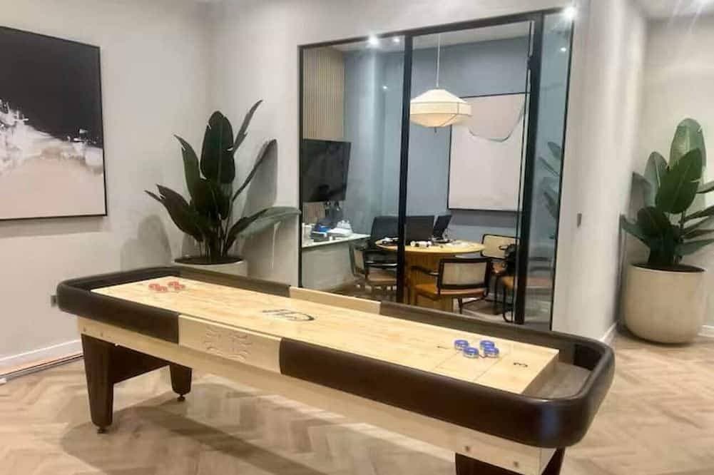 Foto 11 von 24: Staines ·Parking · 2 Bed · 2 Bath · Sleeps 5 · Lhr