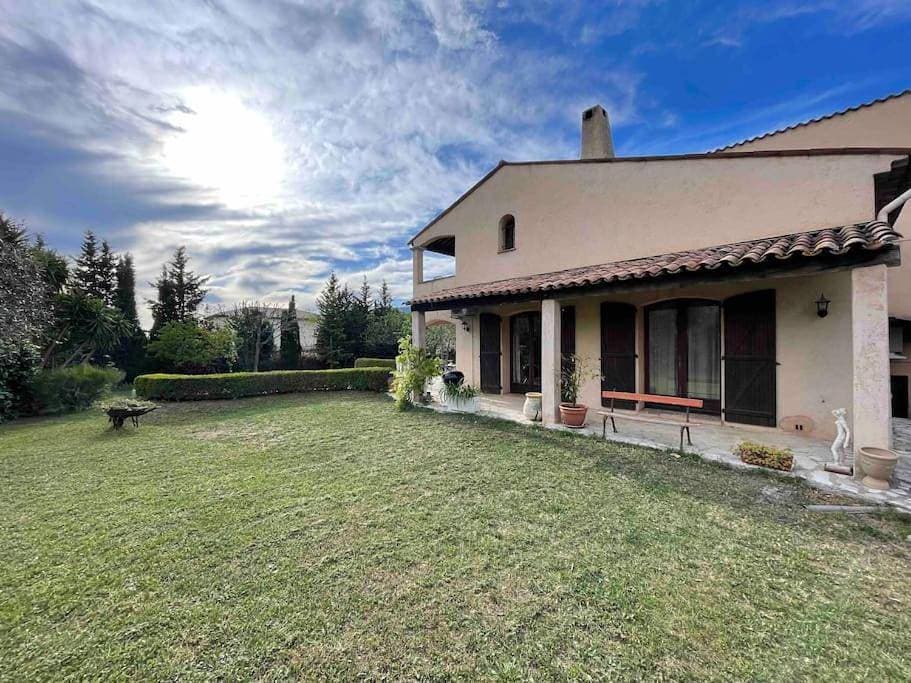 Foto 9 von 17: Three-Bedroom Villa