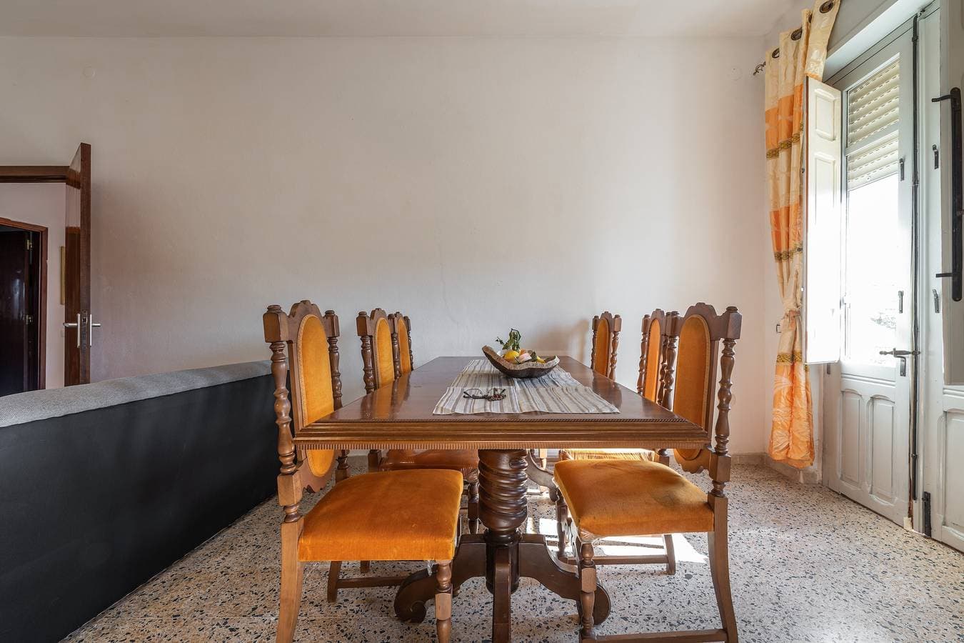 Foto 5 von 27: Ferienhaus Villetta Luisa mit Bergblick und Terrassen