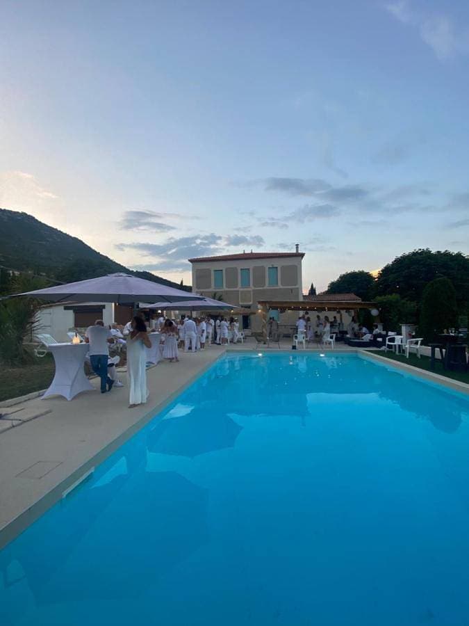 Exceptionnelle Villa Le Club 1