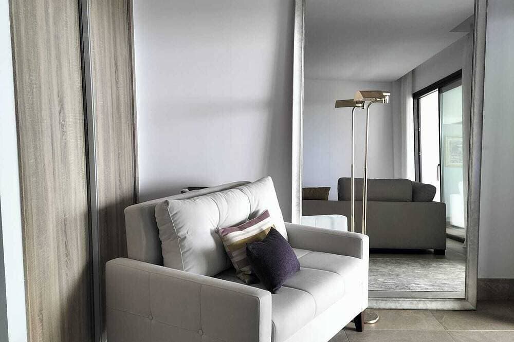 Foto 13 von 30: De Luxury          .
